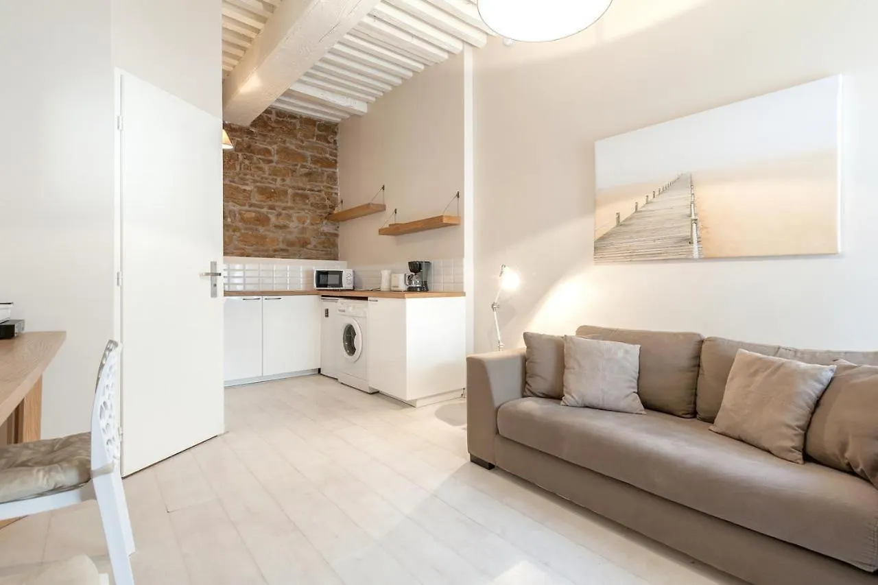Guestready - Charmant Studio Proche Du Metro Lyon